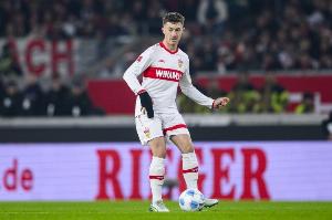 九游体育-德媒：利物浦有意24岁德国中场斯蒂勒，斯图加特要价6000万欧