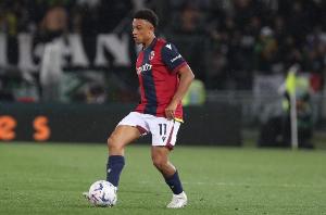 九游体育网站入口-恩多耶热身赛只踢1分钟就"受伤"，博洛尼亚主帅：换下他以免冒险