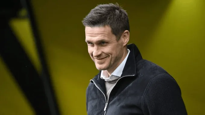 九游体育-凯尔：多特背后没国家、酋长，只能靠自己；贝林父亲已道歉